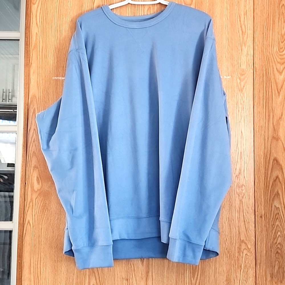 Mens sweater.